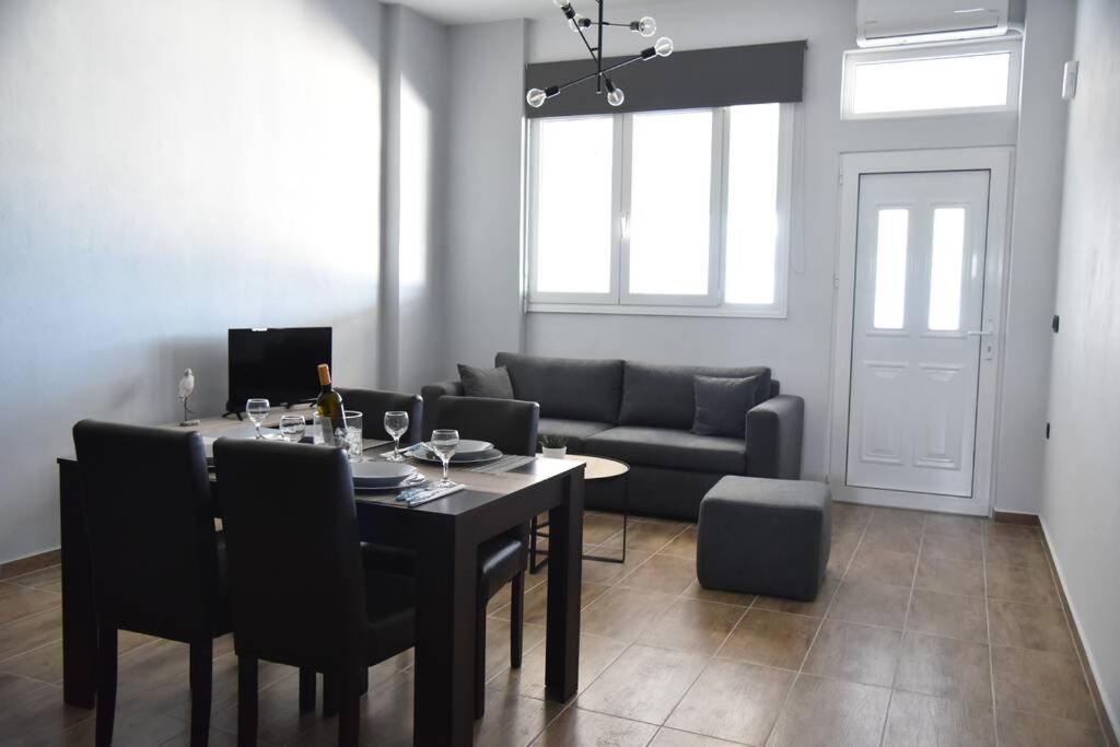 Family Apartments 4 Lechaio Ngoại thất bức ảnh